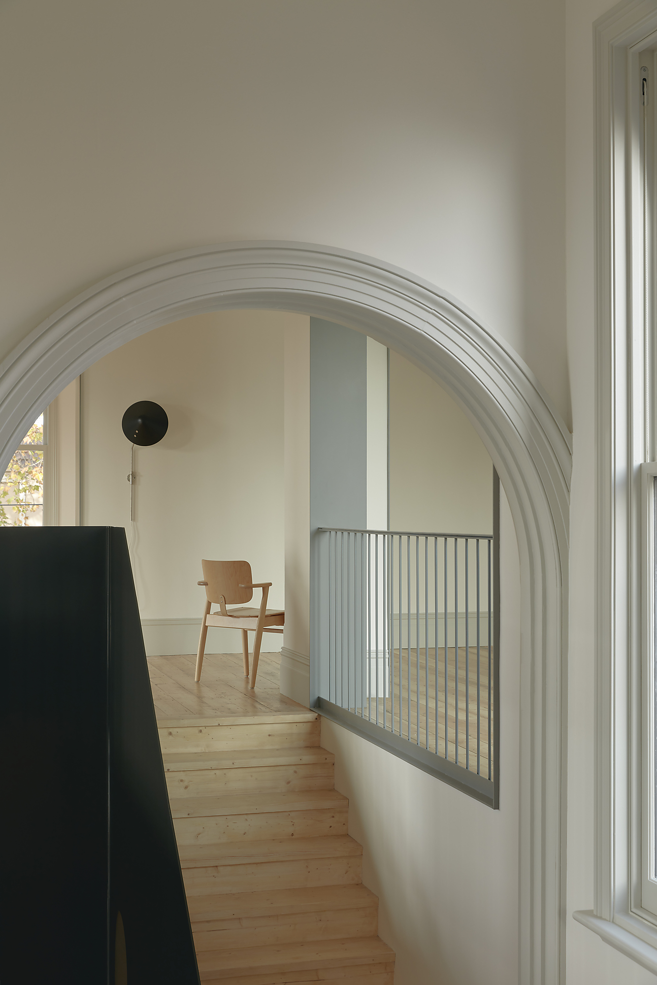 Interior photograph of Carringbush Hotel by Tom Ross